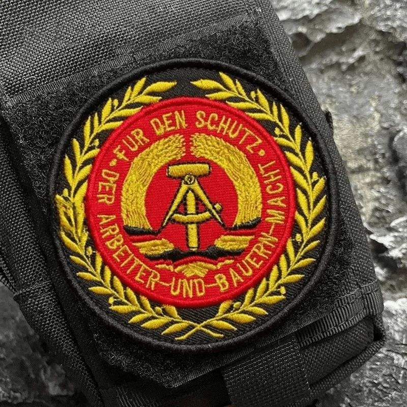 ألمانيا الشرقية المعنويات التك - مراجعة Urban Backpack Tactical وسعره